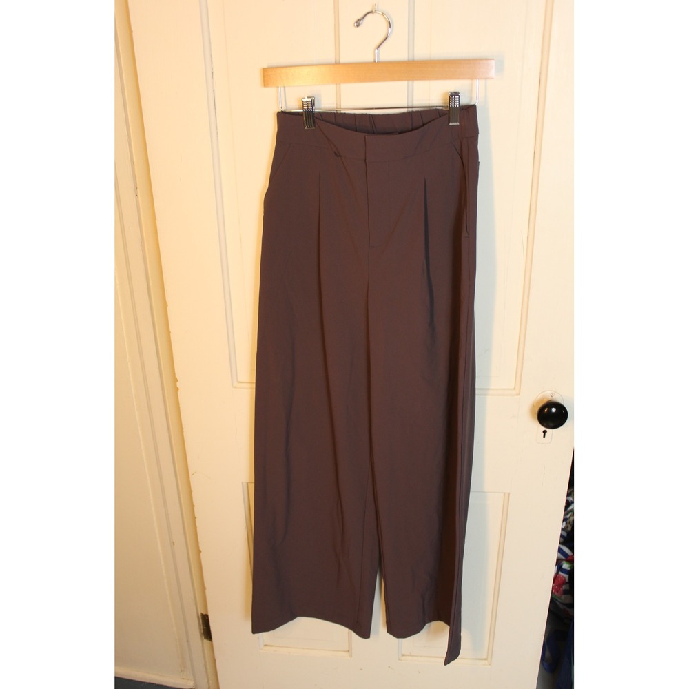 Figs Women's Wide-Leg Trousers in Dark Brown - Picture 2 of 4